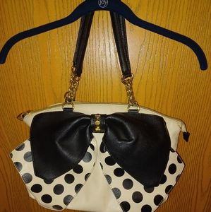 Betsey Johnson Cream&Black Bow purse